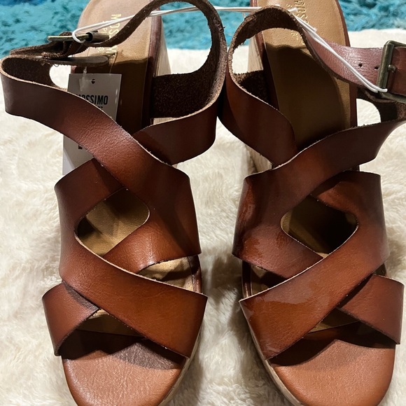 NWT Mossimo Wedge Sandal - Picture 2 of 3